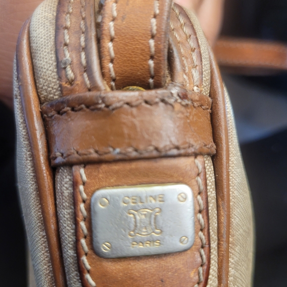 Celine - Picture 3 of 7